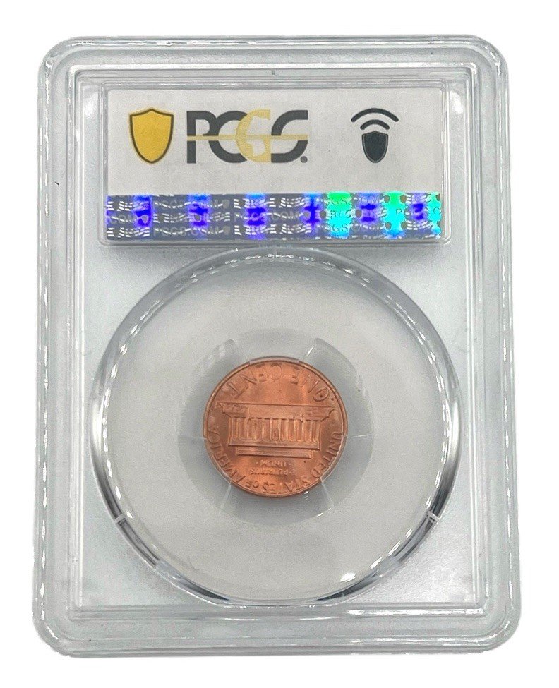 1982 Large Date Zinc Lincoln Cent PCGS MS64RD Red Graded Penny photo 2