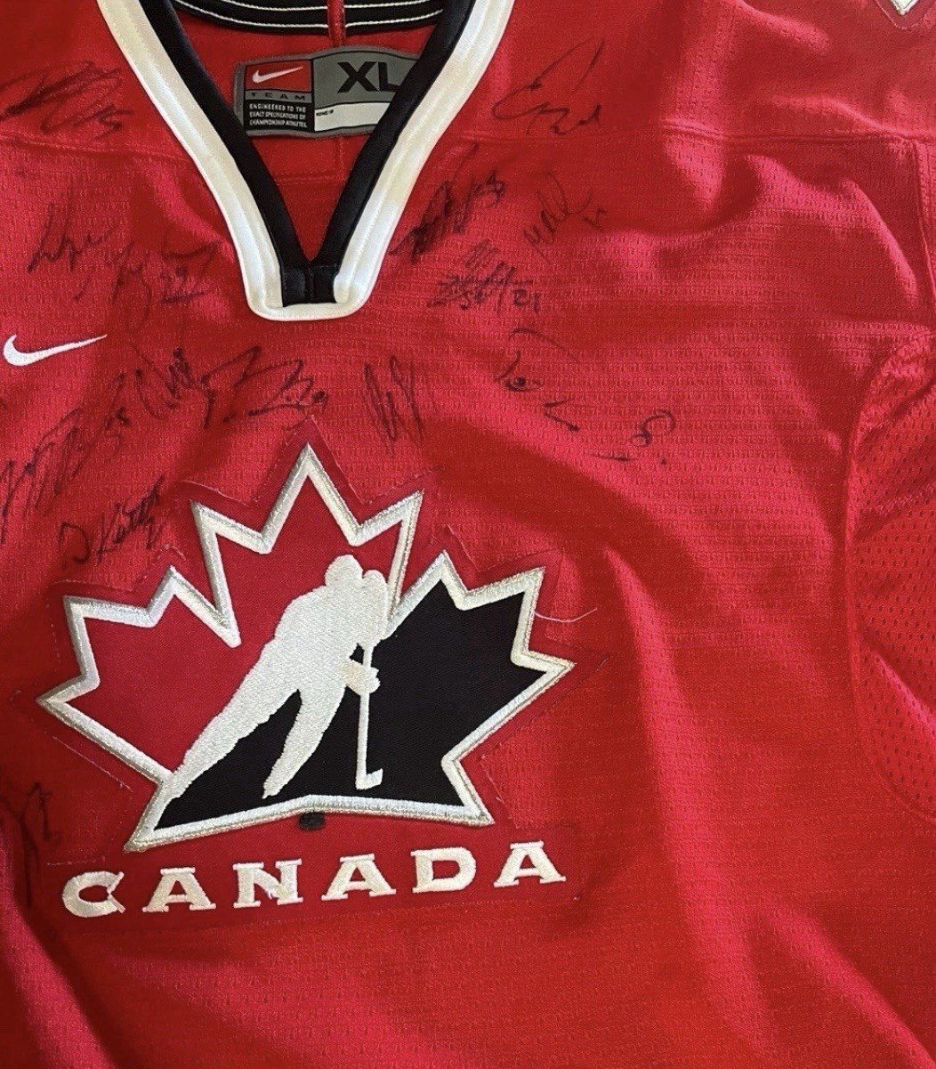 PSA Team Canada Signed Hockey Jersey Gretzky Brodeur 14 Autos LOA photo 2