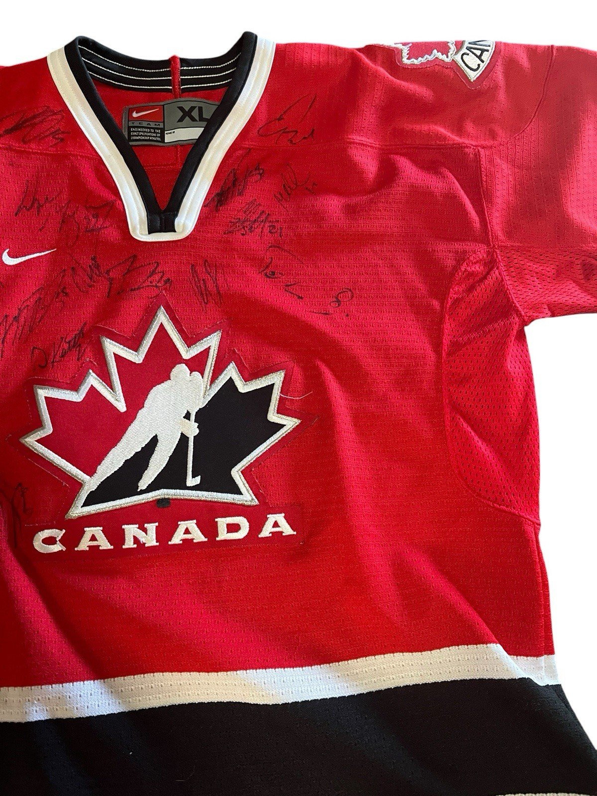 PSA Team Canada Signed Hockey Jersey Gretzky Brodeur 14 Autos LOA photo 3