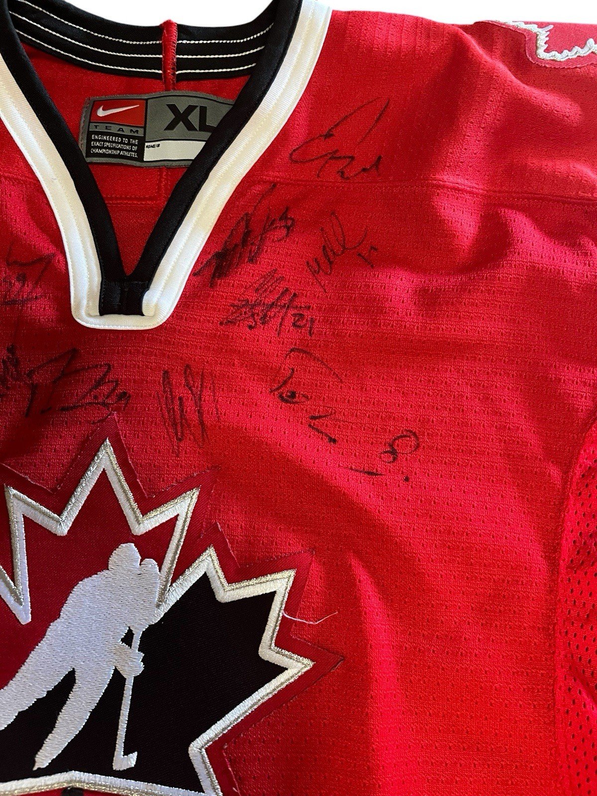PSA Team Canada Signed Hockey Jersey Gretzky Brodeur 14 Autos LOA photo 7