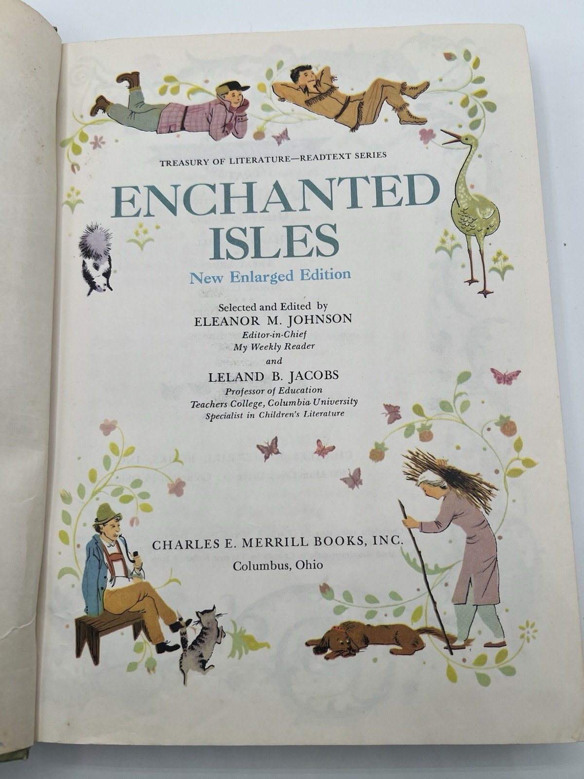 1960 Enchanted Isles New Enlarged Edition Illustrated Children’s Book # 1342 photo 4