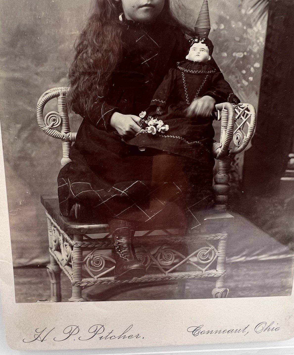Victorian Girl w/ China Head Clown Doll Cabinet Card H.P. Pitcher Ohio #1412 photo 3