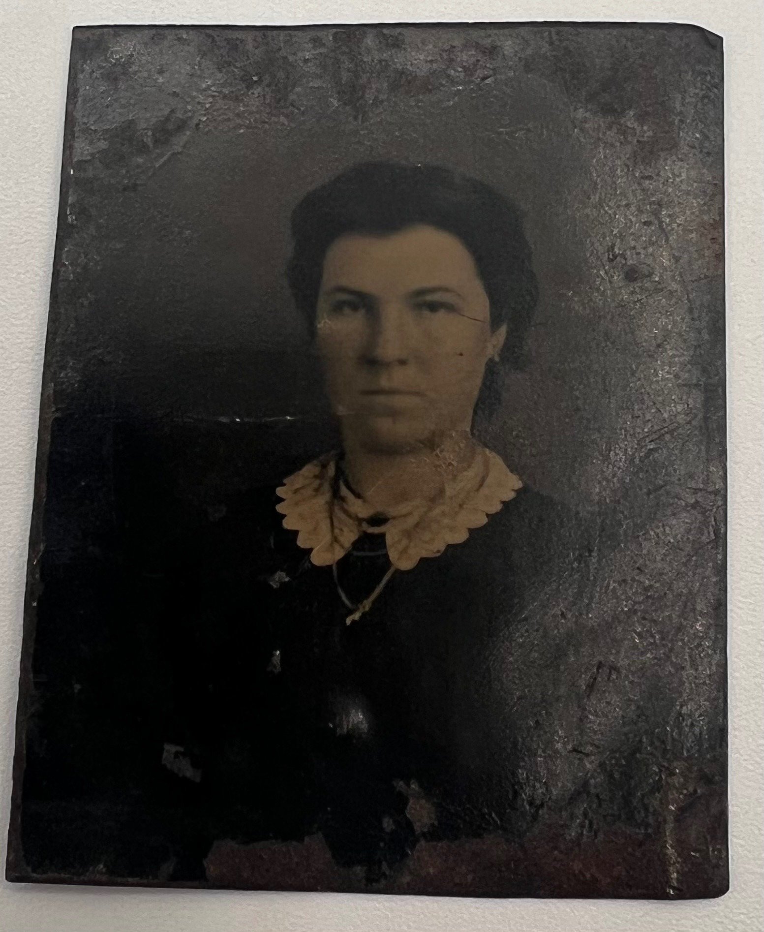 Antique 1870s Hand Tinted Tintype Portrait Victorian Woman 2 1/8” Photo #1489 photo 2